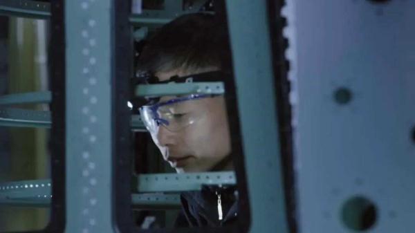 爬是什么结构的字，爬属于什么结构的字（“20家族”背后的这群人）