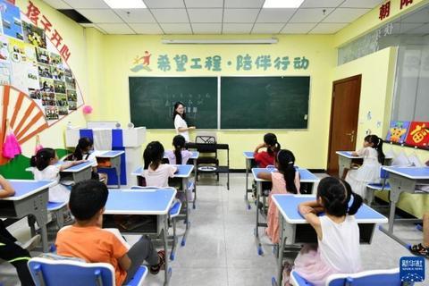 西部志愿者计划，西部温暖计划志愿服务（逐梦西部天地宽――大学生志愿服务西部计划扫描）