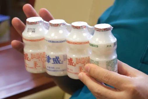 津威乳酸菌好吗，宝宝喝津威乳酸菌好吗（贵州人童年的“必喝酸奶”）