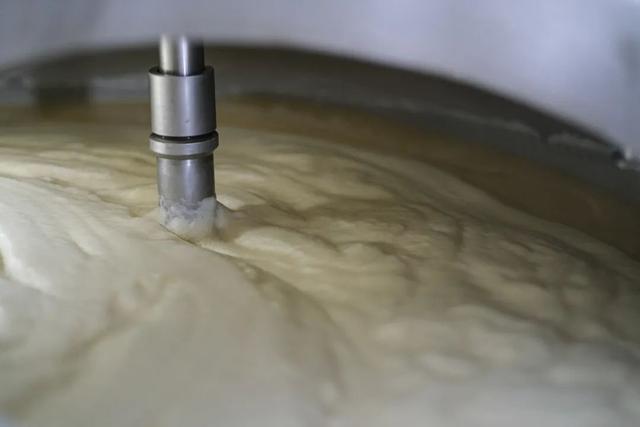 津威乳酸菌好吗，宝宝喝津威乳酸菌好吗（贵州人童年的“必喝酸奶”）