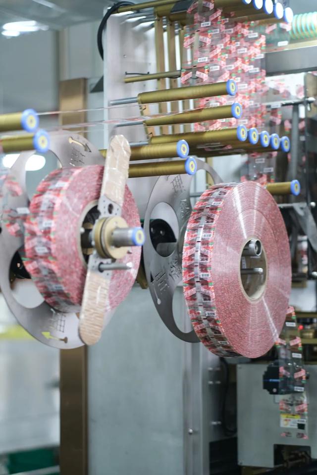 津威乳酸菌好吗，宝宝喝津威乳酸菌好吗（贵州人童年的“必喝酸奶”）