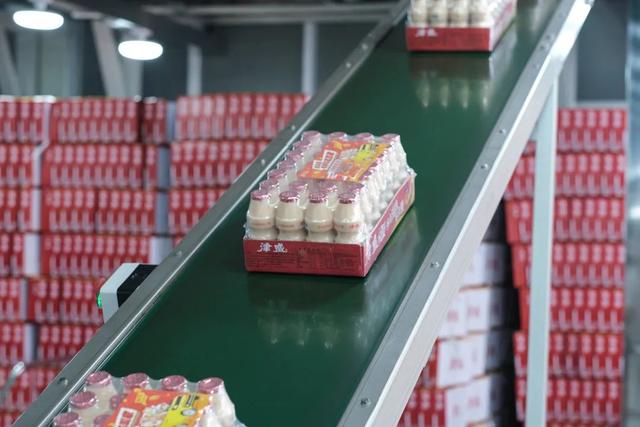 津威乳酸菌好吗，宝宝喝津威乳酸菌好吗（贵州人童年的“必喝酸奶”）