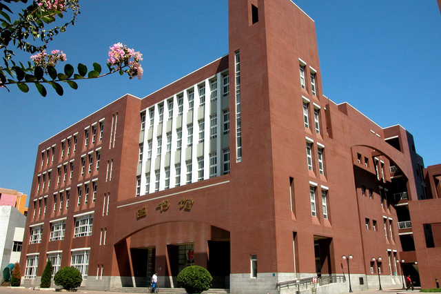 广西医科大学是985大学还是211大学，广西医科大学属于985吗（大学丨这是“医科”命名的大学中唯一的211）