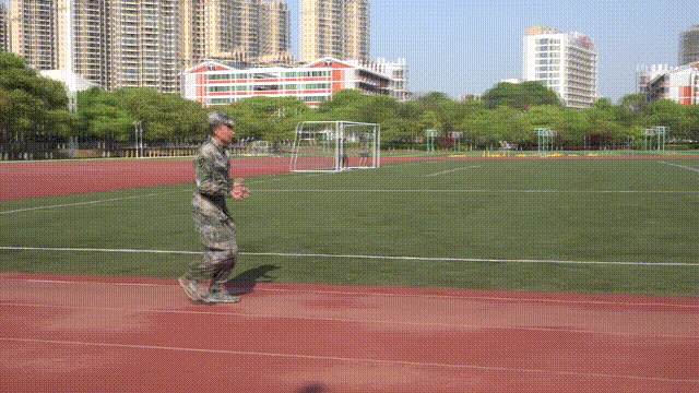 400米跑步技巧，400米跑步换道规则（动图丨400米障碍的“提升秘籍”来了）