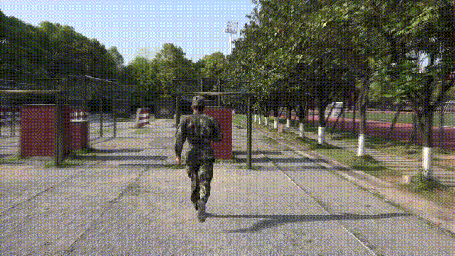 400米跑步技巧，400米跑步换道规则（动图丨400米障碍的“提升秘籍”来了）