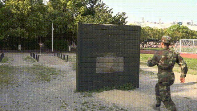 400米跑步技巧，400米跑步换道规则（动图丨400米障碍的“提升秘籍”来了）