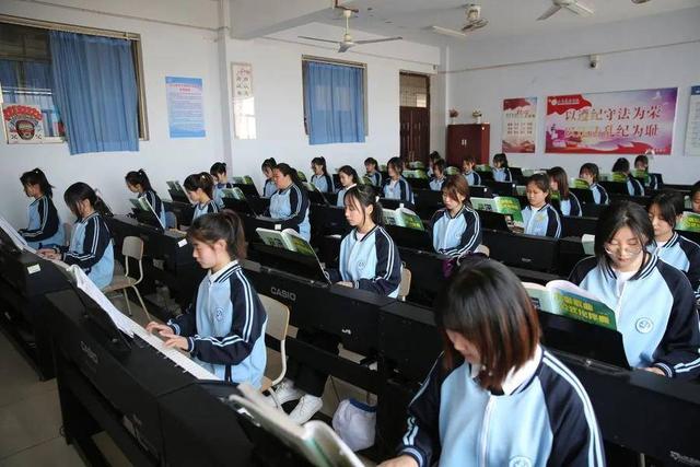 菏泽工程技师学院，菏泽工程技师学院成绩出了吗（学机器人、自动化）