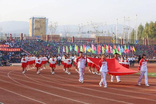 菏泽工程技师学院，菏泽工程技师学院成绩出了吗（学机器人、自动化）