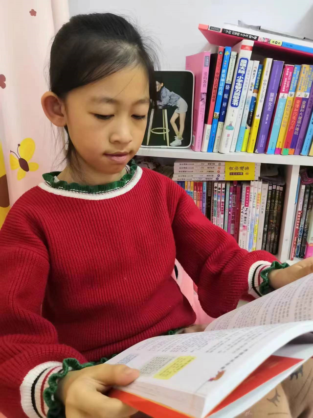 绿山墙的安妮简介，巜绿山墙的安妮作者简介150（我们一起读加拿大作家蒙哥玛利的长篇小说《绿山墙的安妮》）