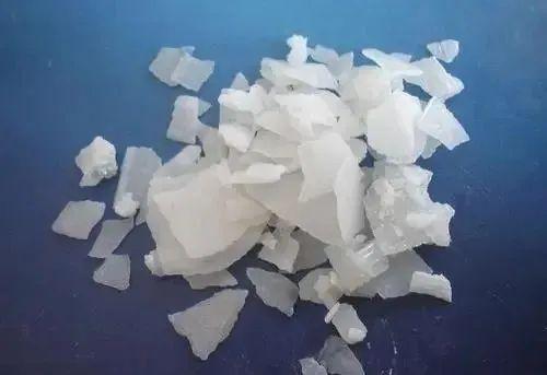 马桶堵塞了怎么处理，马桶堵塞如何办（马桶堵住真闹心~别着急）