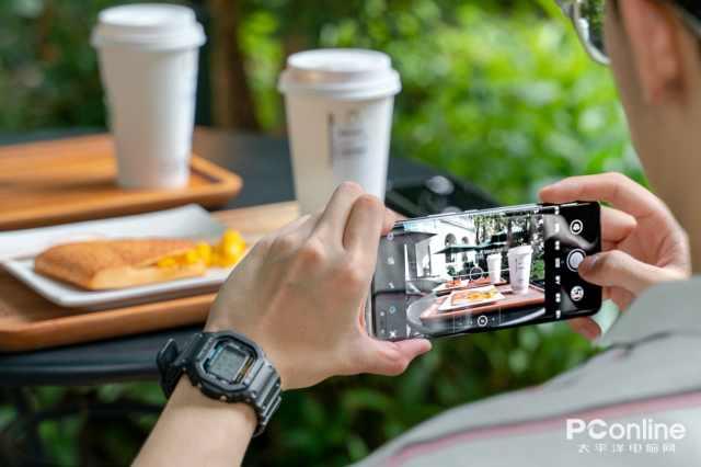 笔记本电脑可以拍照吗，适合摄影师的笔记本电脑（爱拍照的你99%无法拒绝）