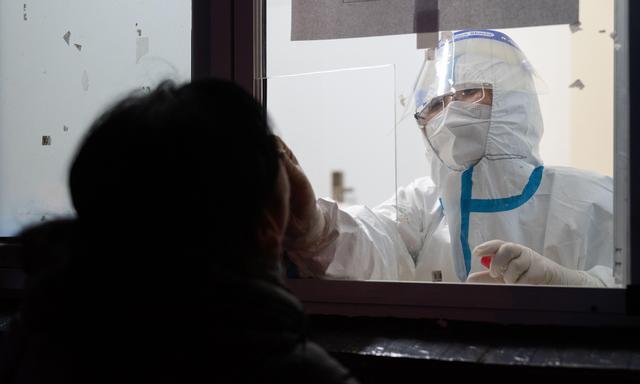 南丁格尔誓言是什么，南丁格尔的誓言主要内容（是护士，更是“白衣战士”）