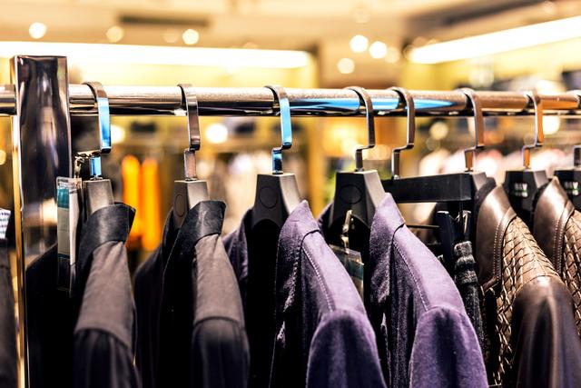 绫致时装是国企吗，这家外资服装品牌全面关店