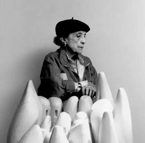 母爱可以比喻成什么，母爱可以比喻成什么生动形象（她到底经历了些什么）