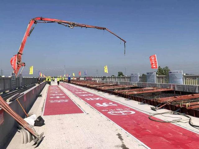 厦门到上海高铁，厦门到上海高铁几个小时（济郑高铁山东段正式开始无砟轨道施工）