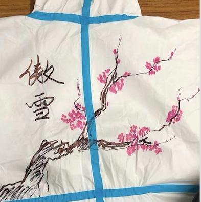 大白怎么画简单又可爱，简笔画大白的画法（樱木花道、机器猫……小小少年手绘“Q版战袍”为“大白”加油）