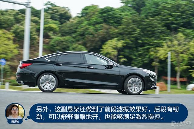 红旗h5suv，1458万元起售全新红旗h5正式上市（众编辑体验2022款红旗H5）