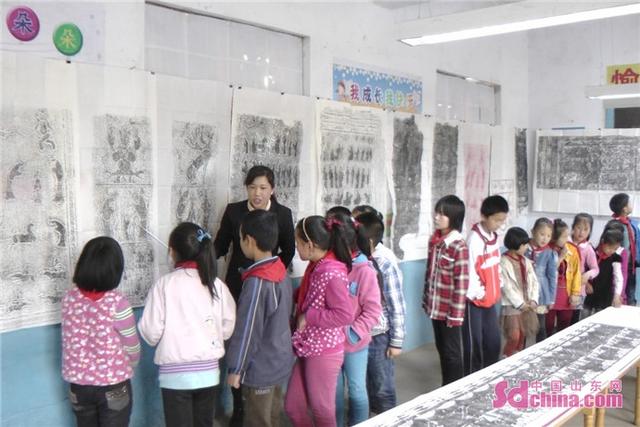 山东武氏墓群石刻，山东嘉祥：传承传拓技艺