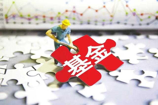 工银文体产业股票怎么样 业绩怎么样，工银文体产业股票A（工银文体产业“风格漂移”重仓新能源、白酒）