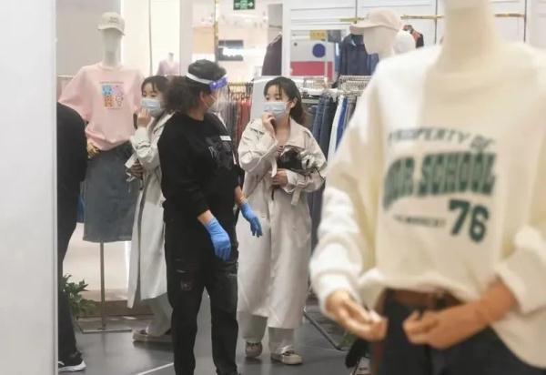 EMS总部经济收寄是什么意思，ems经济快递是什么快递（上海新增48+290；EMS恢复个人寄递）