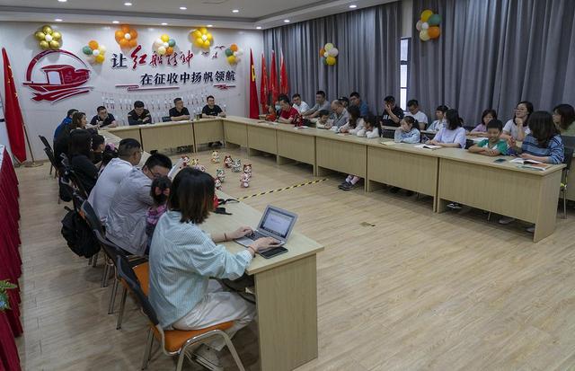 言及之而不言打一字谜，千言万语打一字（千言千语打一字）