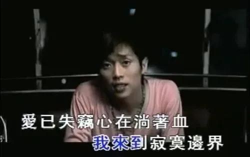 当你孤单你会想起谁原唱，“当你孤单你会想起谁”的原唱是谁（想不到，连张栋梁也上了热搜）