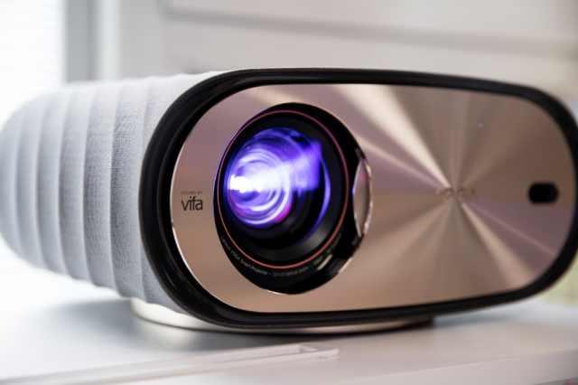 云视听小电视怎么看直播，什么播放器可以看电视直播（高端投影界的扛把子一定要拥有）