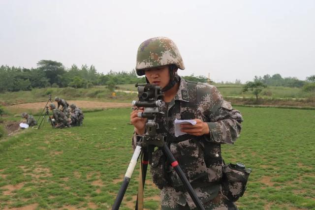 生化医生在都市，类似奢侈的小说有么（援助乌克兰的M777榴弹炮）