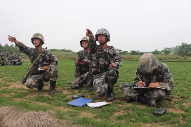 生化医生在都市，类似奢侈的小说有么（援助乌克兰的M777榴弹炮）