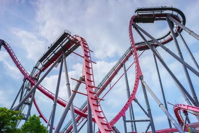 上海欢乐谷怎么去，上海欢乐谷游玩攻略（上海欢乐谷今起恢复开园）