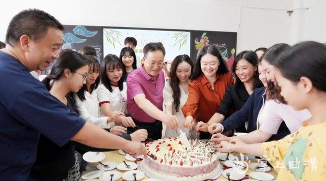 曲靖职业技术学院，曲靖职业技术学院奖学金标准助学金评定标准（曲靖职业技术学院各系部组织开展端午节主题活动）