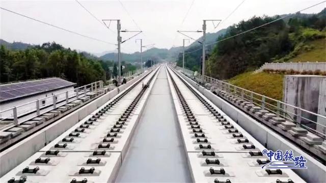 全国火车线路图，火车路线图（这8条设计时速350公里高铁是否经过你家乡）