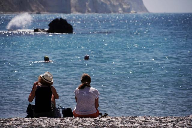 星月国旗是哪些国家，红色的星月旗是哪个国家的国旗（时间之河的幸存者相聚于此）