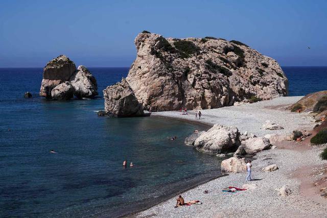 星月国旗是哪些国家，红色的星月旗是哪个国家的国旗（时间之河的幸存者相聚于此）