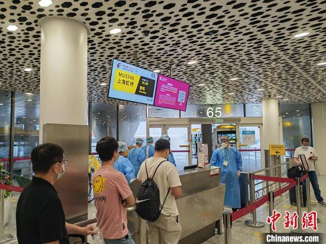 深圳机场叫啥名字，深圳机场叫什么名字（东航恢复深圳至上海航班）