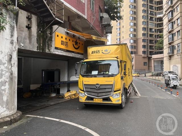 韵达快递投诉12305什么后果，12305国家邮政局投诉（一个相隔7公里的同城快递在路上花了70个小时）