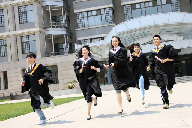 北京大学简介，北大学院简介（北大发布2022报考指南）