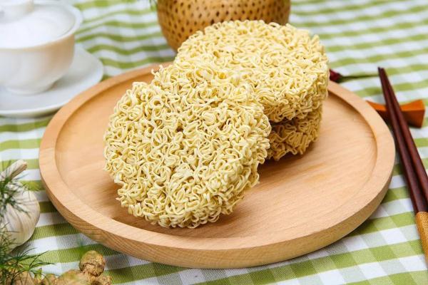 起司是什么，起司是什么食物（方便面有防腐剂）