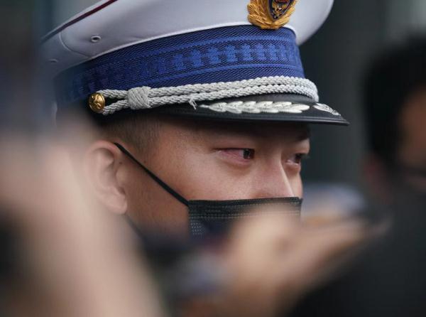 小英雄故事大全，小英雄故事简短（20岁的他，成长故事让人泪目）