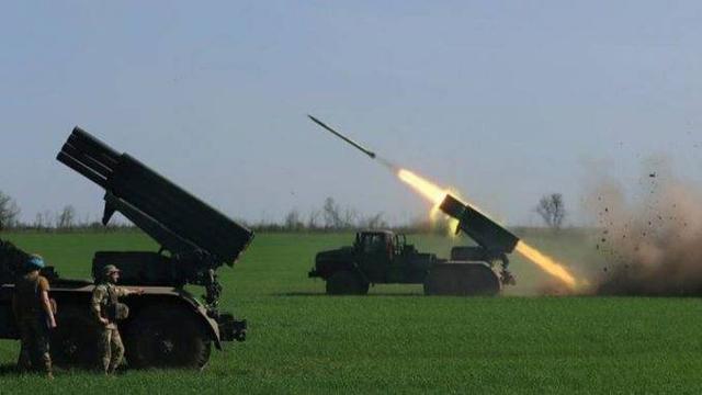 乌克兰国际战队，白俄雇佣兵（乌“国际战队”发言人抱怨西方“自满”）