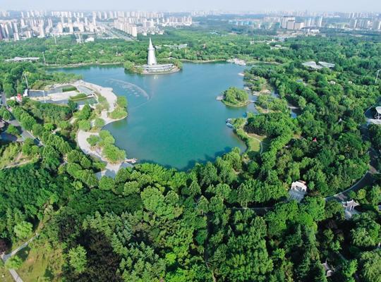 鄭州綠博園好玩嗎,鄭州植物園和綠博園哪個好玩啊(鄭州綠博園:花紅