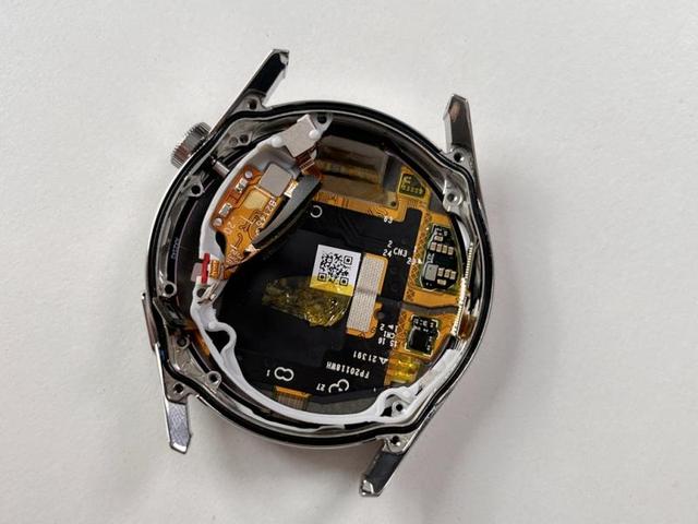 如何自己开手表的后盖换电池，怎样开手表后盖换电池（STM32U5系列芯片加持）