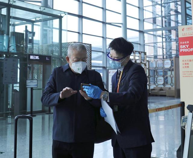 提前多久停止登机，飞机起飞前多久停止登机（48小时核酸超时3分钟无法登机）