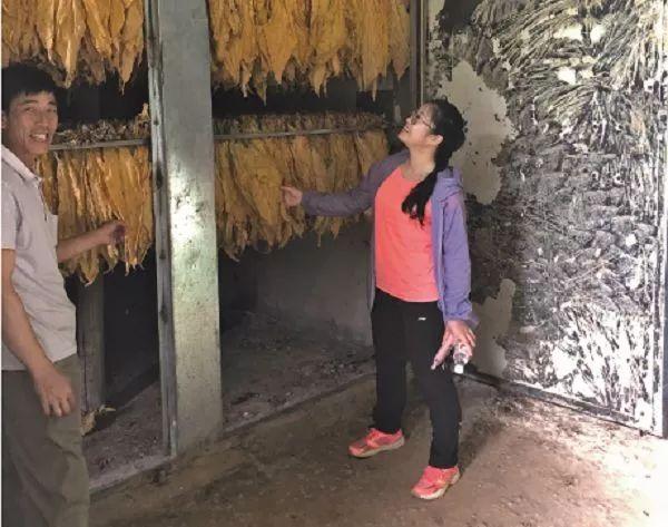 秘密的爱 歌词，歌曲排行（那个叫黄文秀的女孩永远停在了扶贫路上）