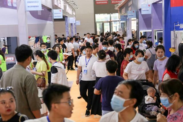 蓝装家博会是什么，蓝装网家博会时间（8月27-28日西宁首届蓝装家博会盛大开幕）