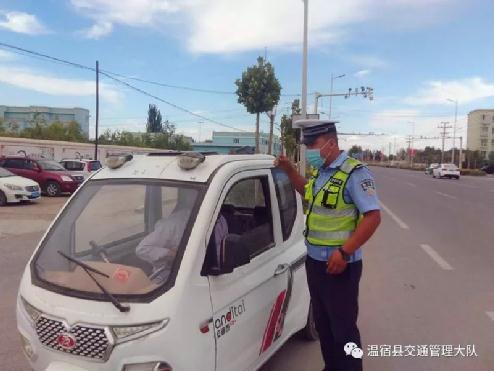 买车需要驾照吗，买车为什么不用驾驶证（“老年代步车”上手就会）