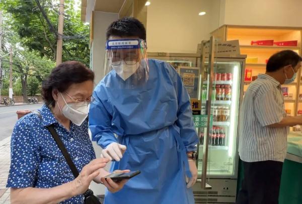 长寿面，“上海阿婆买不到2元生日面”引热议（长寿面的寓意生日祝福）