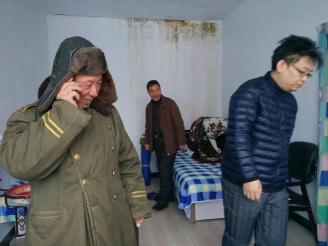 可爱玉狗头像。微信，可爱玉狗头像。（北京200公里外的网红瑜伽村）