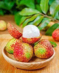 荔枝不熟怎么催熟，荔枝有点生怎么催熟（6月，实现荔枝自由了吗）