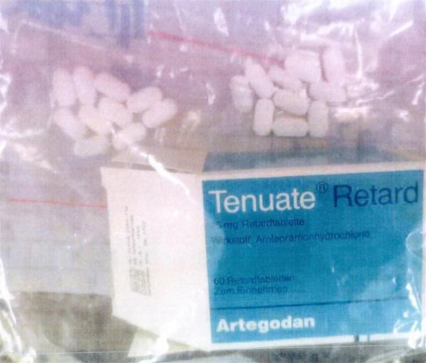 蓝胖子图片，蓝胖子（“蓝胖子”减肥药中含安非拉酮售卖者以贩卖毒品罪被判刑）